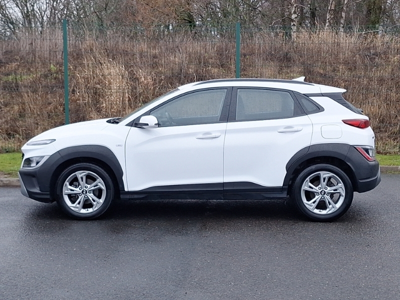 Hyundai Kona 1.0 Tgdi 48V Mhev Se Connect HN72ZGR White #4