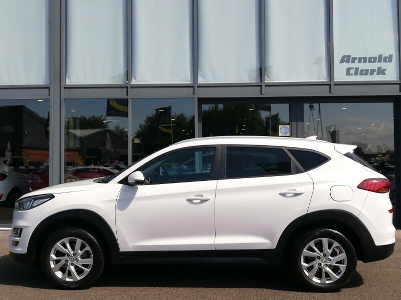 Hyundai Tucson 1.6 Gdi Se Nav 2Wd White #4