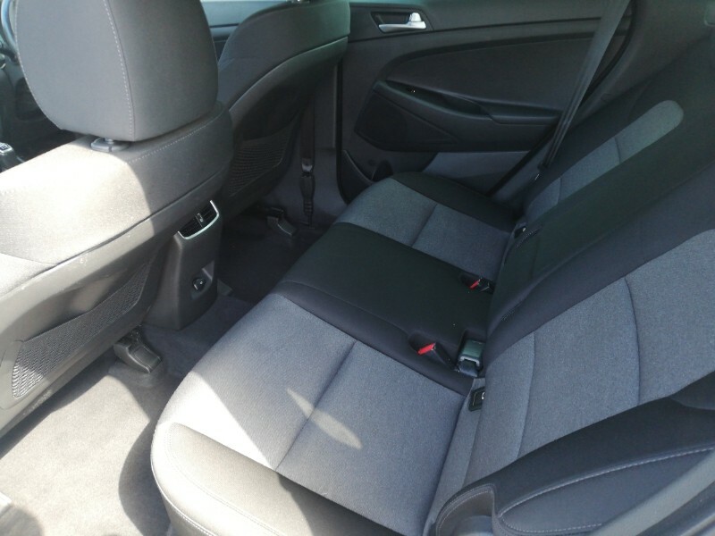 Hyundai Tucson 1.6 Gdi Se Nav 2Wd White #6