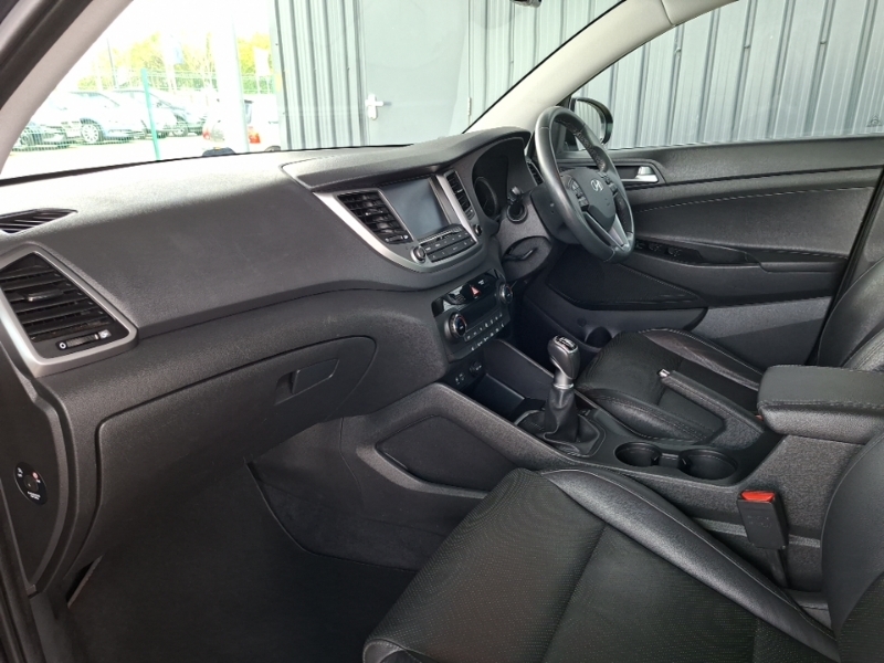 Hyundai Tucson 1.7 Crdi Blue Drive Premium 2Wd Grey #5