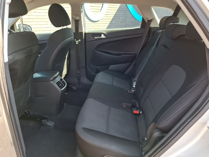 Hyundai Tucson 1.6 Gdi S Connect 2Wd Silver #6