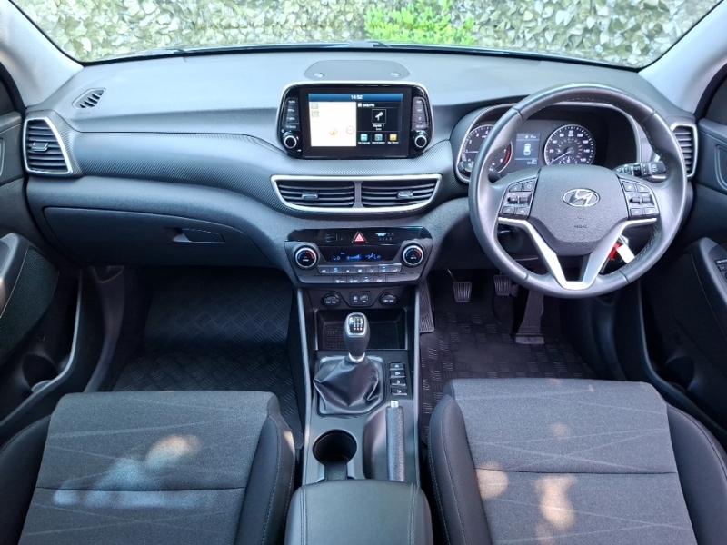 Hyundai Tucson 1.6 Gdi Se Nav 2Wd Grey #3