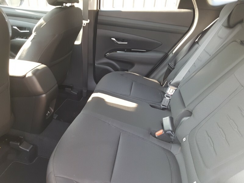 Hyundai Tucson 1.6T 239 Hybrid Element White #6