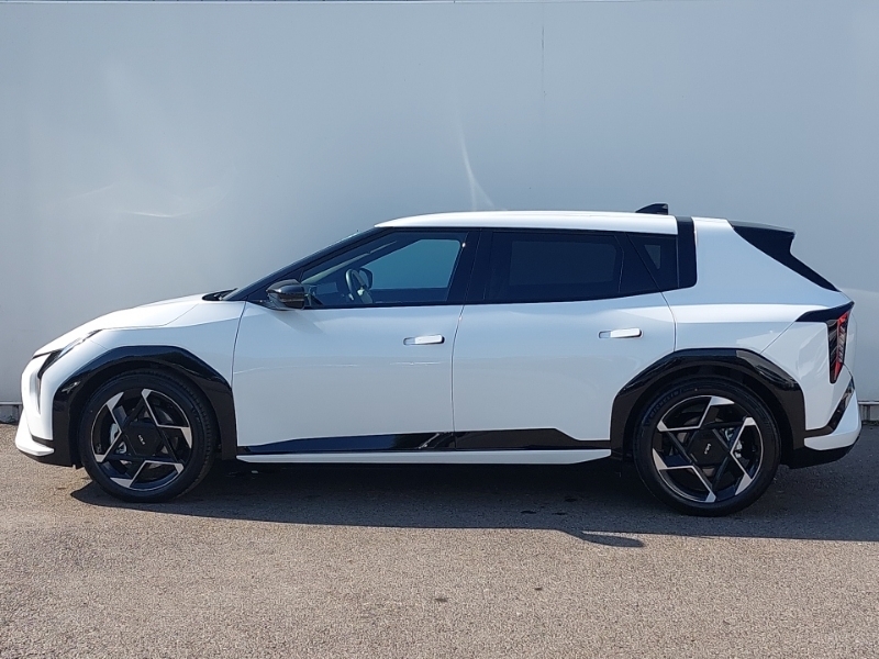 Kia EV4 150Kw Gt-line 81Kwh White #4