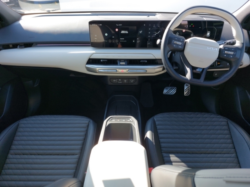 Kia EV4 150Kw Gt-line 81Kwh White #3
