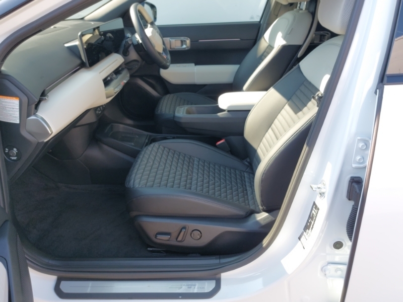 Kia EV4 150Kw Gt-line 81Kwh White #5