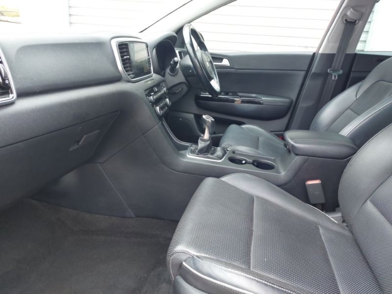 Kia Sportage 1.6 Crdi 48V Isg 4 Dct ST68ZDS Red #5