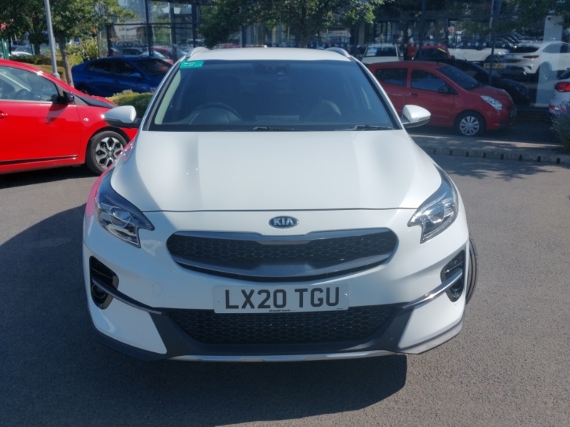 Kia Xceed  White #14
