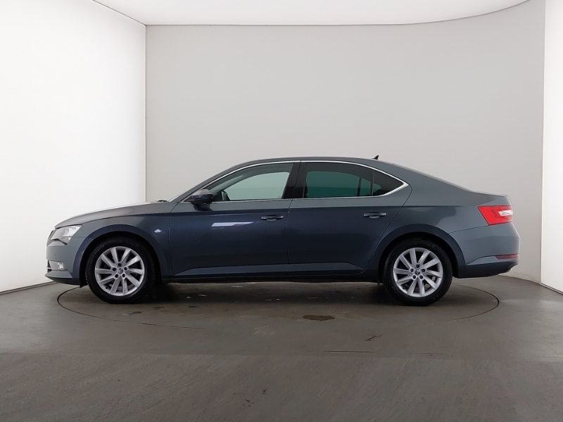 Skoda Superb 2.0 Tdi Cr Se Technology Dsg 7 Speed Grey #4