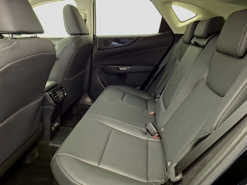Lexus NX 450H 2.5 E-cvt Premium Pack Black #6