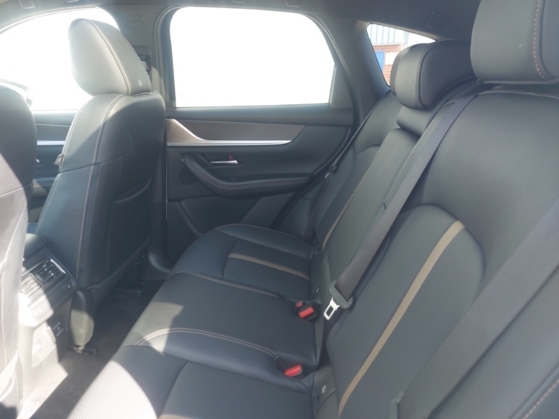 Mazda CX-60 2.5 Phev Homura Plus White #6