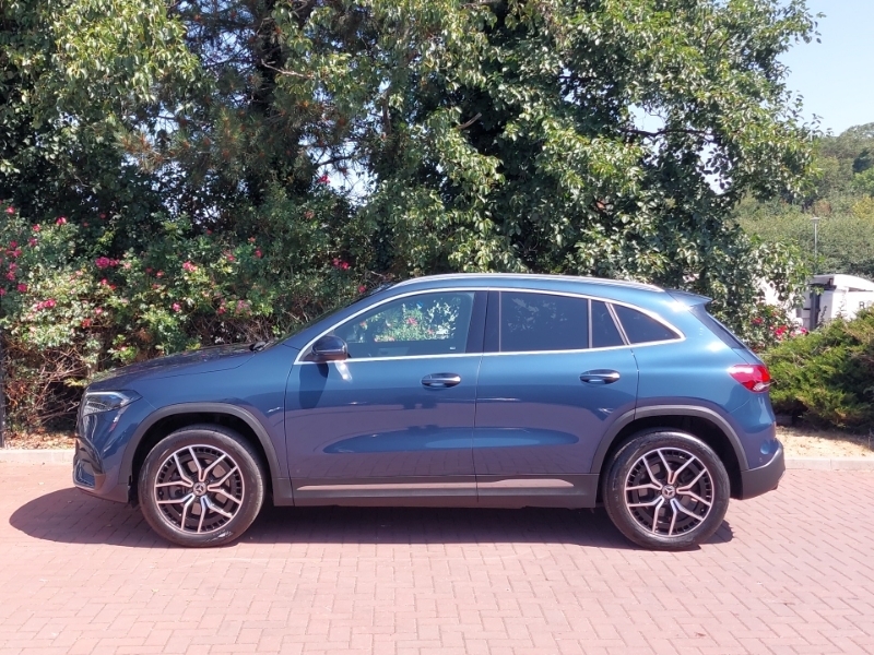 Mercedes-Benz EQA Eqa 250 140Kw Amg Line Premium 70.5Kwh Blue #4