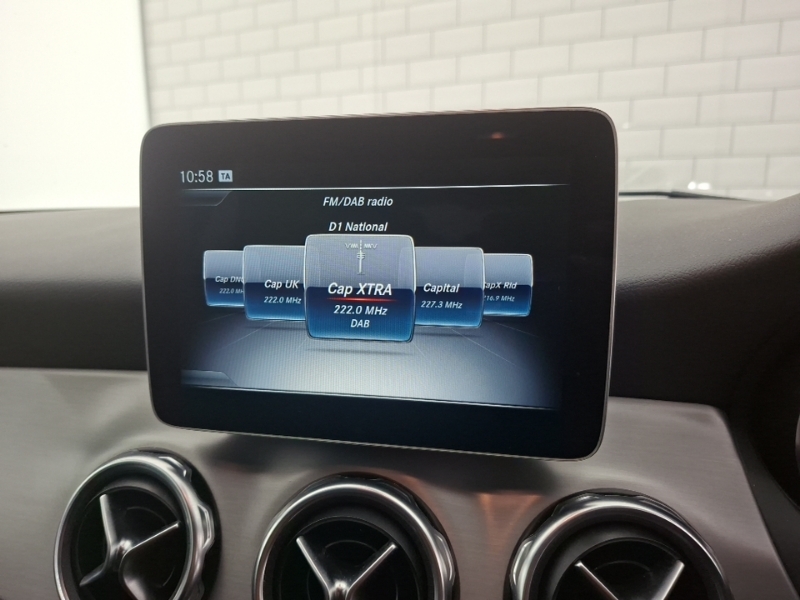 Mercedes-Benz GLA Class Black #11