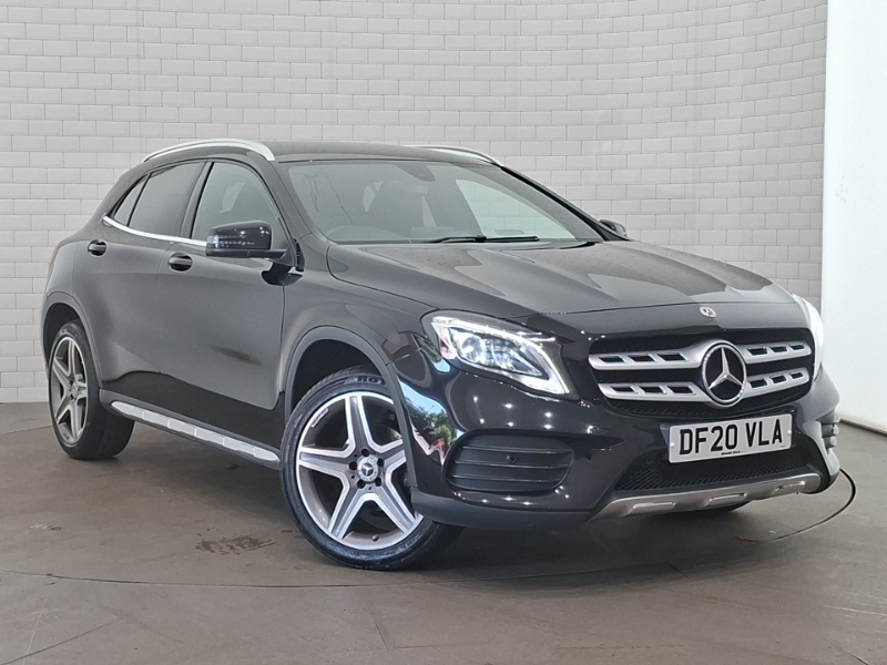 Mercedes-Benz GLA Class Black #7