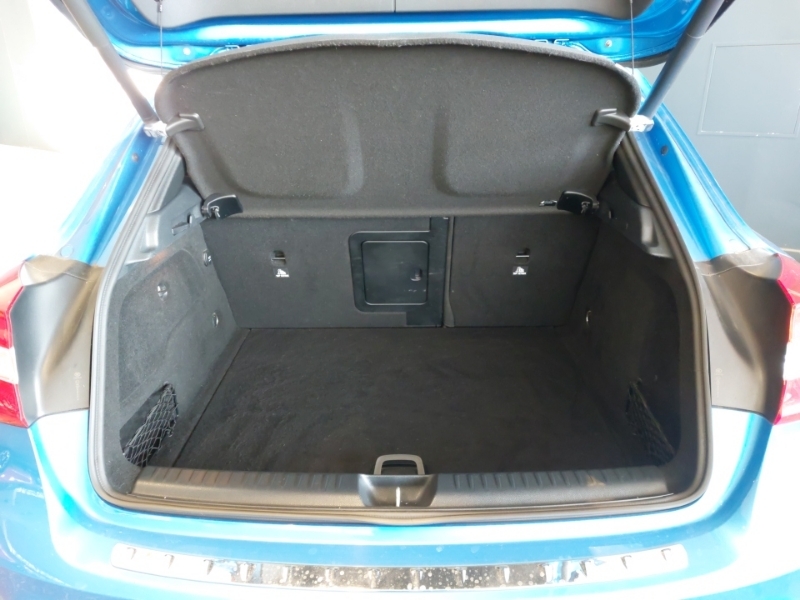 Mercedes-Benz GLA Class Diesel Grey #16