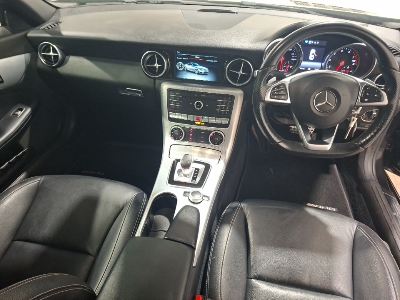Mercedes-Benz SLC Slc 200 Amg Line 9G-tronic Black #3