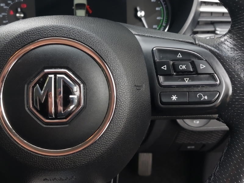 MG MG5 Trophy Black #13