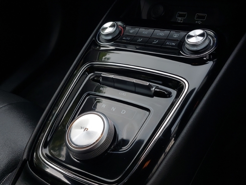 MG MG5 Trophy Black #14