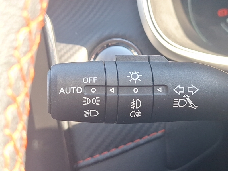 MG ZS Excite Vti-tech Silver #15