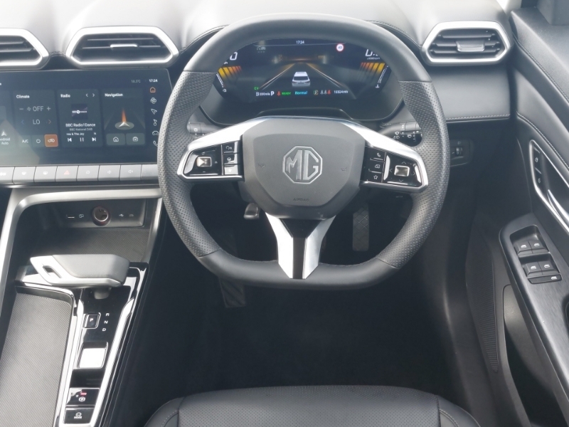 MG ZS Se Ev Silver #8