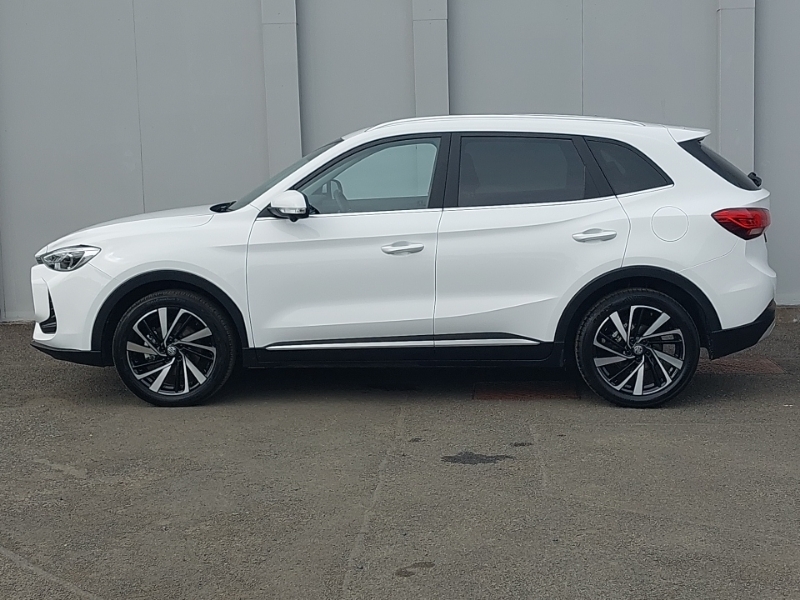 MG ZS 1.5 Hybrid Trophy White #4
