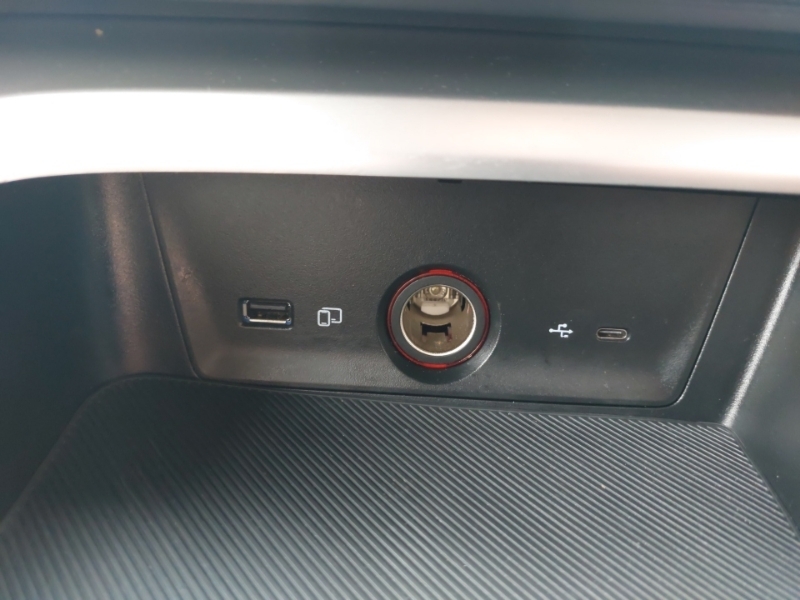 MG ZS Se Ev Silver #15
