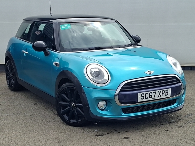 Mini Hatch 1.5 Cooper Blue