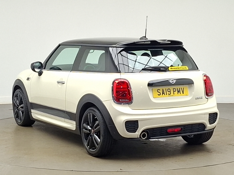 Mini Hatch 1.5 Cooper Sport II SA19PMV White #2