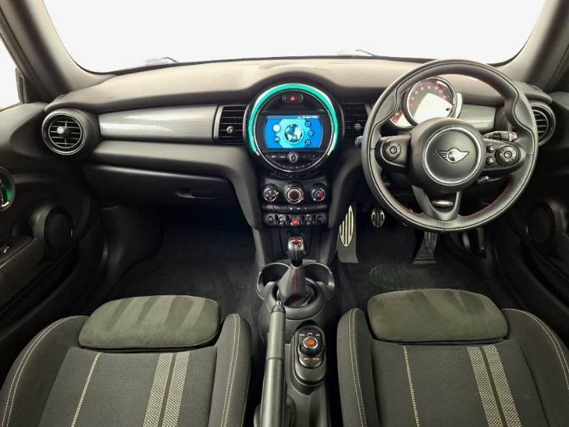 Mini Hatch 1.5 Cooper Sport II SA19PMV White #3
