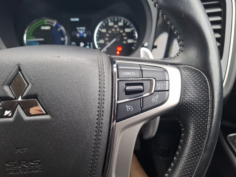 Mitsubishi Outlander Dynamic Black #13
