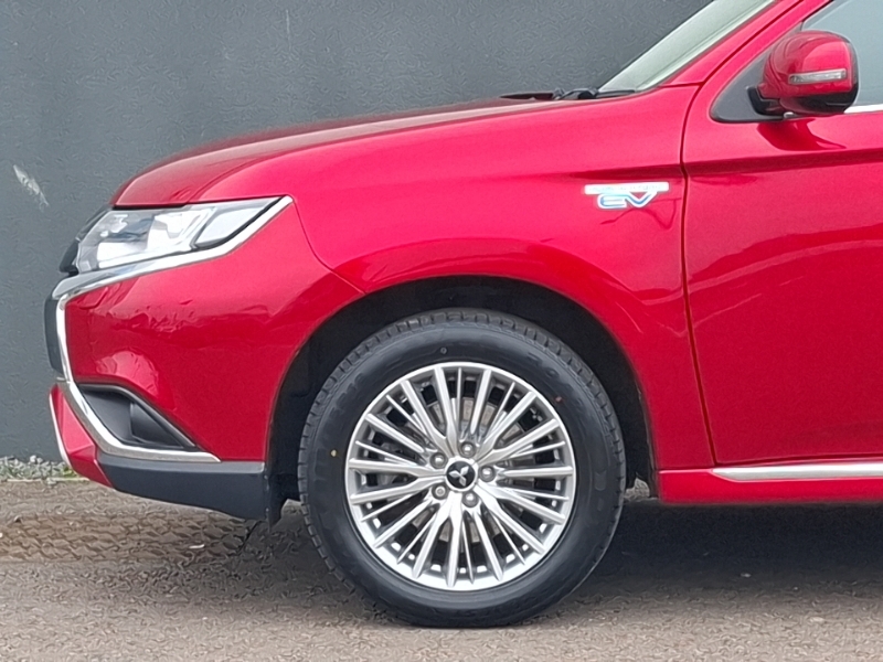 Mitsubishi Outlander Dynamic Black #19