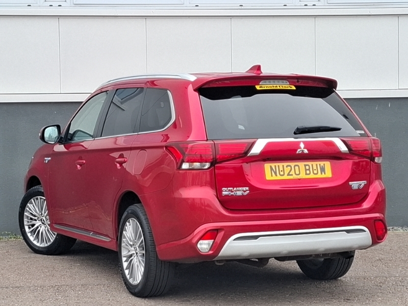 Mitsubishi Outlander 2.4 Phev Design Red #2