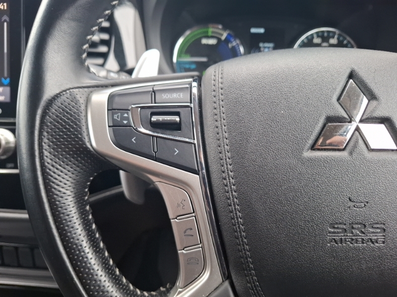 Mitsubishi Outlander Dynamic Black #12