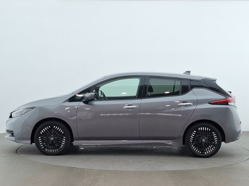 Nissan Leaf 110Kw N-connecta 39Kwh Grey #4