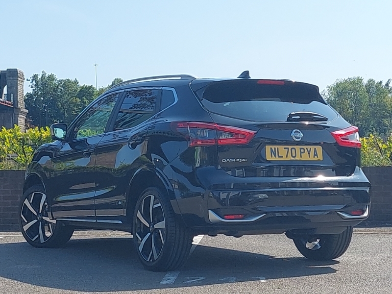 Nissan Qashqai 1.7 Dci Tekna NL70PYA Black #2