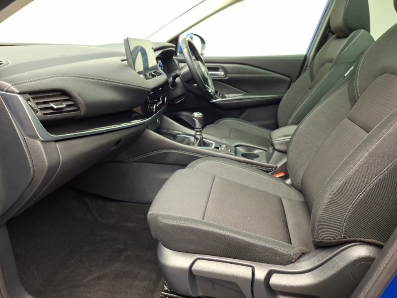 Nissan Qashqai 1.3 Dig-t Mh N-connecta Glass Roof PK23RMY Blue #5