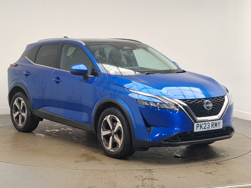 Nissan Qashqai 1.3 Dig-t Mh N-connecta Glass Roof Blue