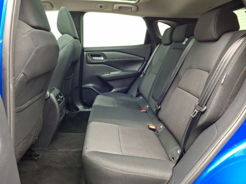 Nissan Qashqai 1.3 Dig-t Mh N-connecta Glass Roof PK23RMY Blue #6