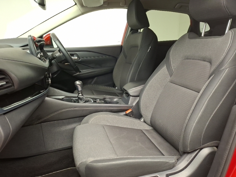 Nissan Qashqai 1.3 Dig-t Mh N-connecta KR71ULV Red #5