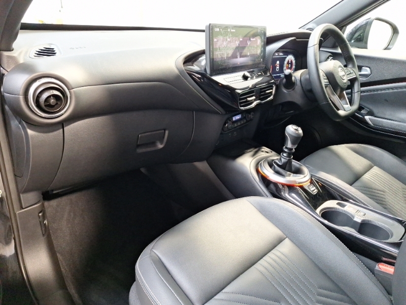 Nissan Juke 1.0 Dig-t Tekna SM25OBZ Black #5