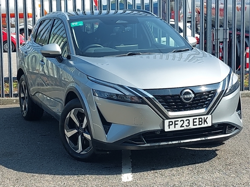 Nissan Qashqai 1.5 E-power N-connecta Glass Roof Silver