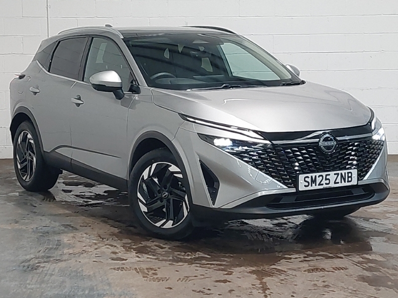 Nissan Qashqai 1.3 Dig-t Mh N-connecta Silver