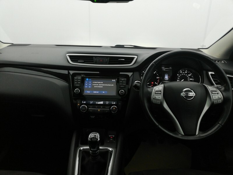 Nissan Qashqai Dci Tekna U703 Ulez Red #3