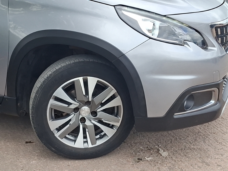 Peugeot 2008 Allure Premium Red #20