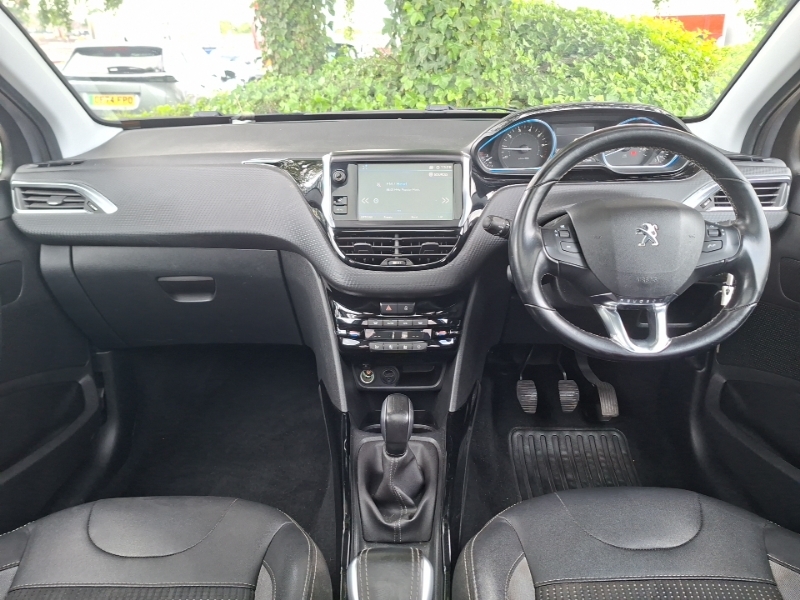 Peugeot 2008 1.2 Puretech Allure Premium Start Stop Grey #3