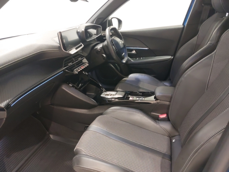 Peugeot e-2008 100Kw Gt 50Kwh Blue #5