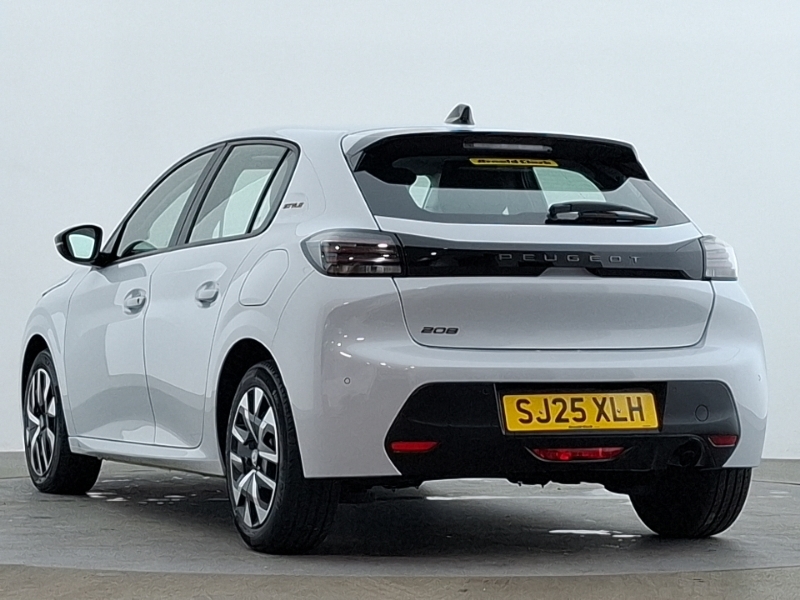 Peugeot 208 Hatchback Special Edi 1.2 Puretech 100 Style White #2