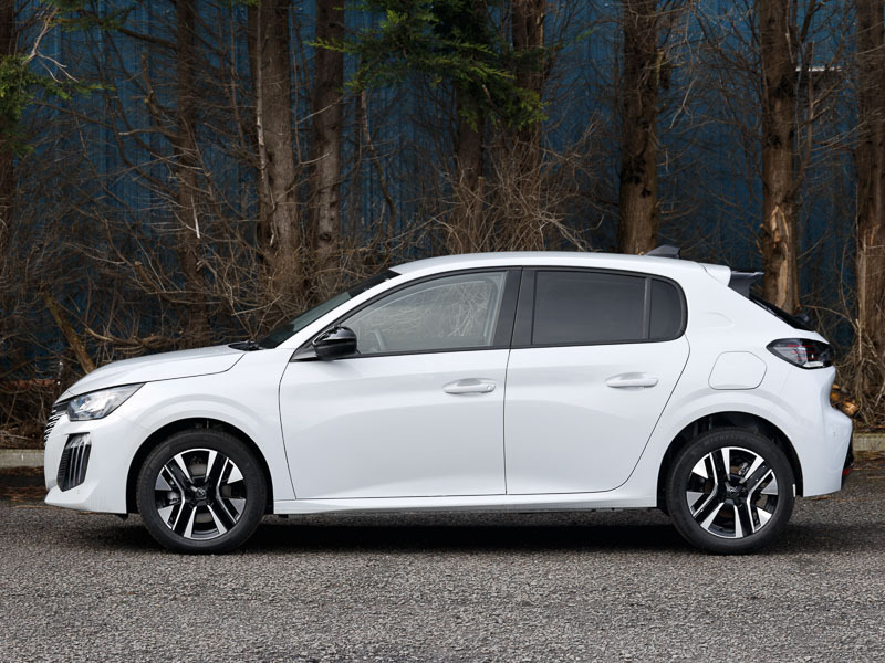 Peugeot 208 1.2 Hybrid 110 Allure E-dsc6 SD26XAT White #4