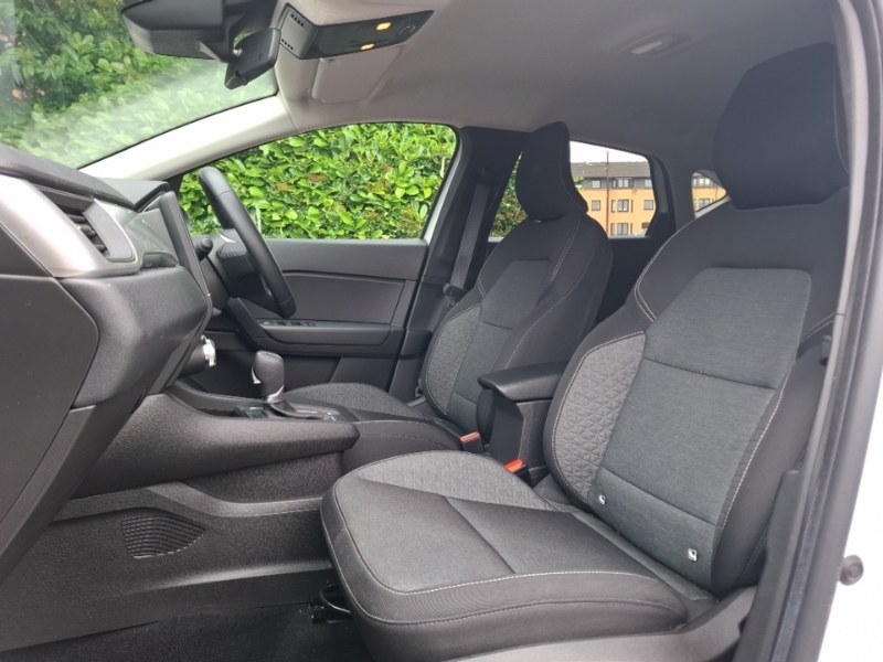 Renault Captur 1.6 E-tech Full Hybrid 145 Evolution White #5