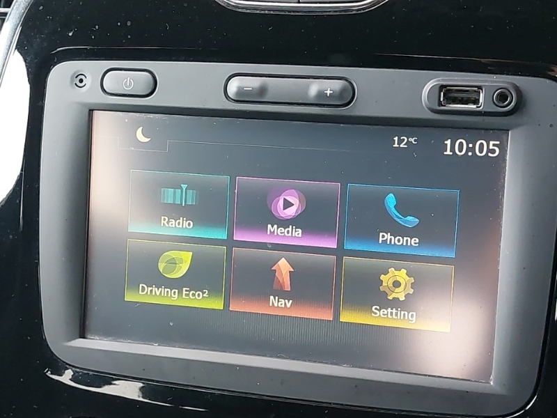 Renault Captur  Black #9